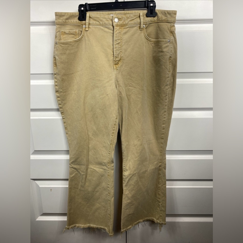 LOFT Cropped Ankle Jeans in Light Tan